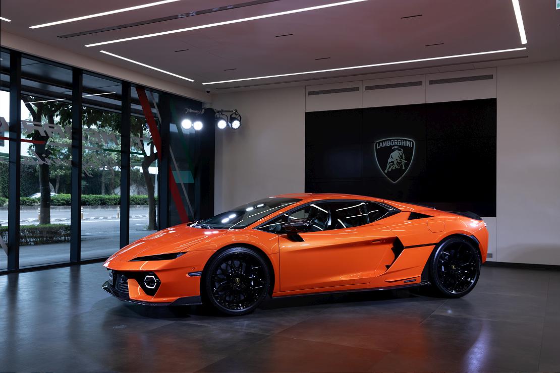 極致輕量，馭見無限！Lamborghini Temerario Alleggerita 輕量化版本首度登臺